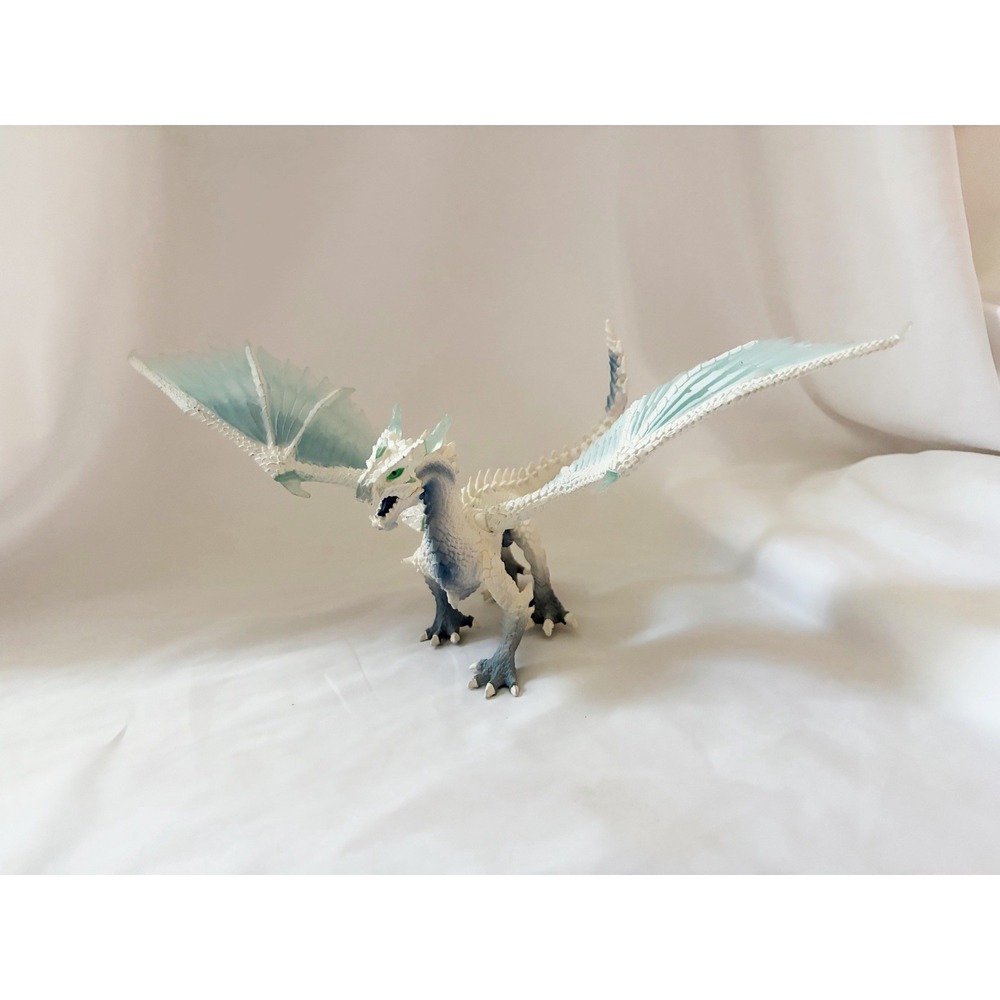 Schleich Eldrador Creatures Ice Dragon Blue Poseable Wings